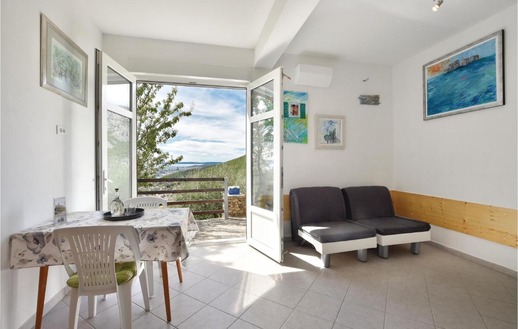Gorgeous Home In Klis With Wifi Bobani Extérieur photo