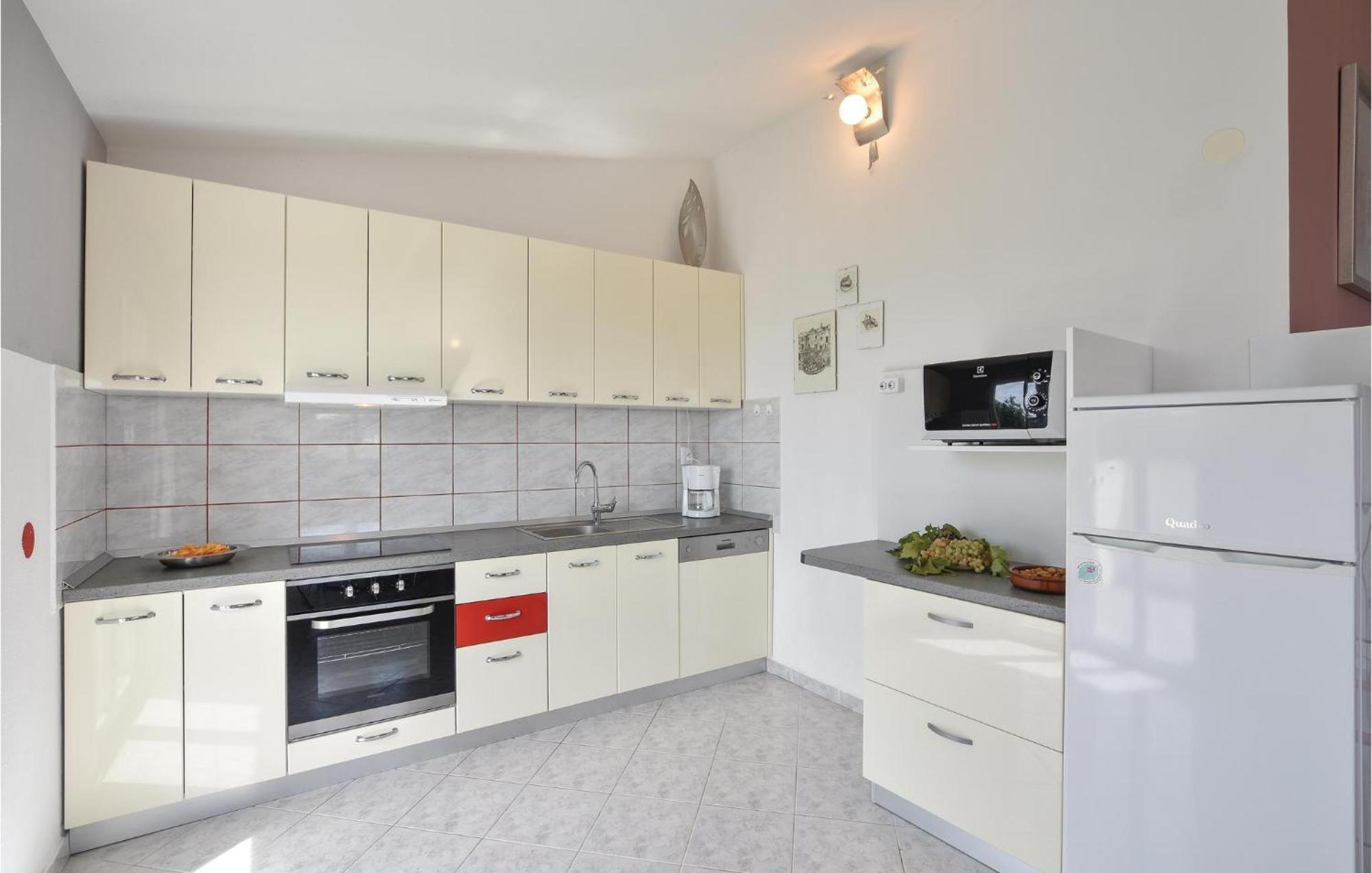 Gorgeous Home In Klis With Wifi Bobani Extérieur photo