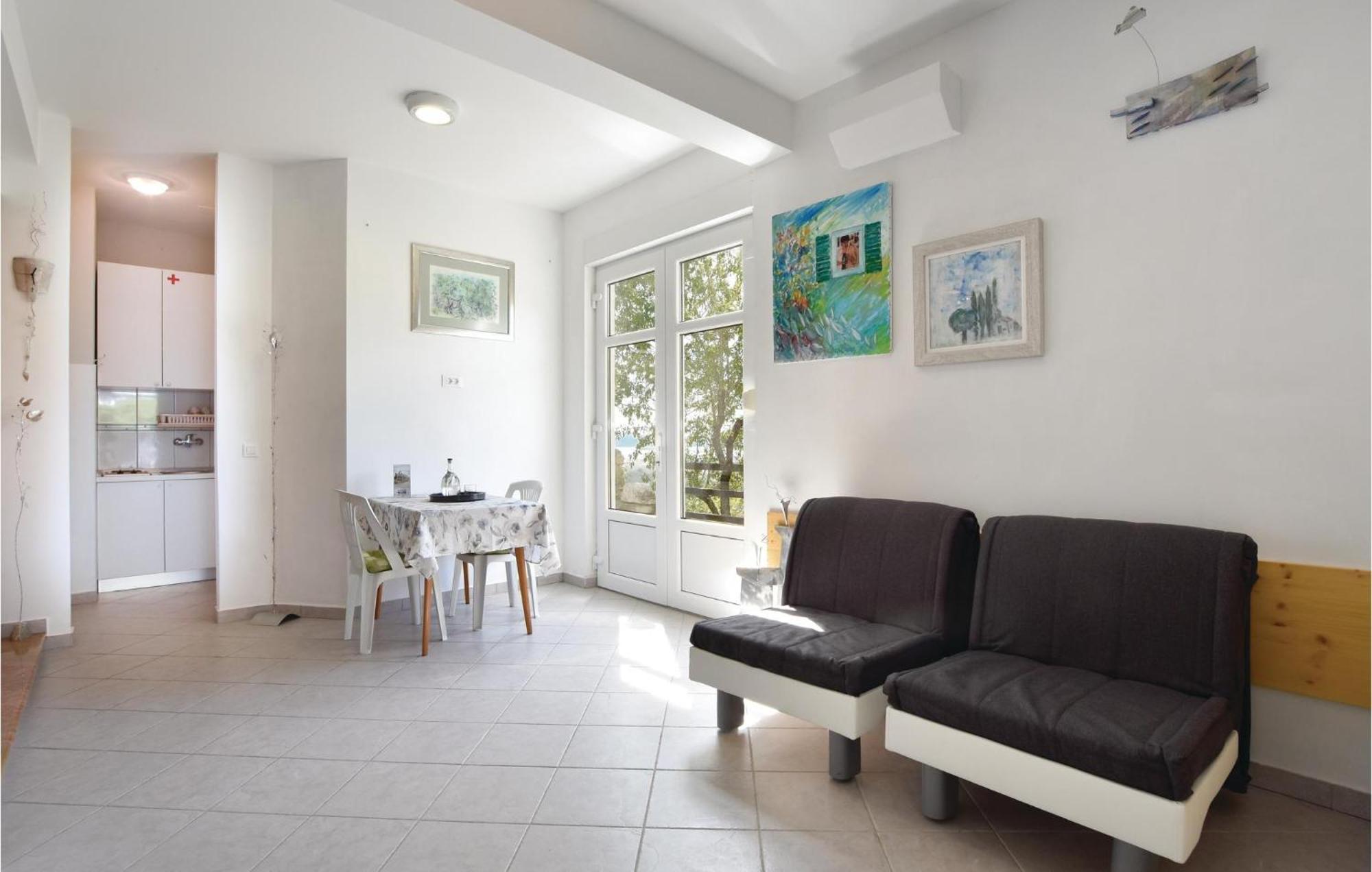 Gorgeous Home In Klis With Wifi Bobani Extérieur photo