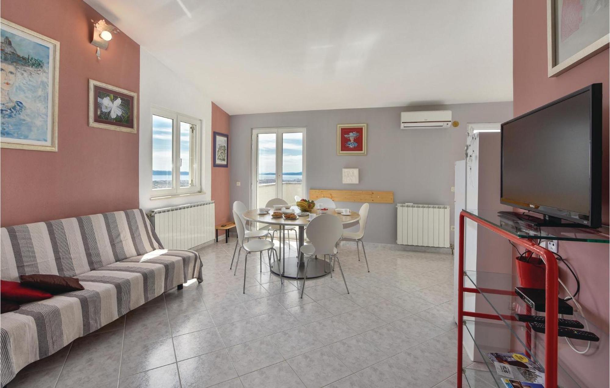 Gorgeous Home In Klis With Wifi Bobani Extérieur photo