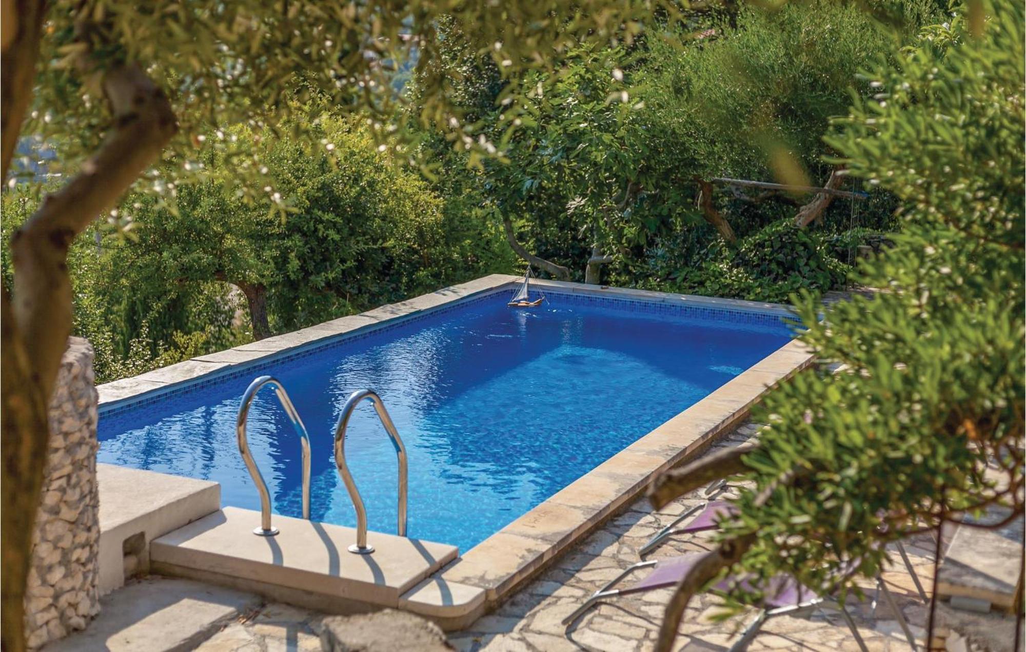 Gorgeous Home In Klis With Wifi Bobani Extérieur photo